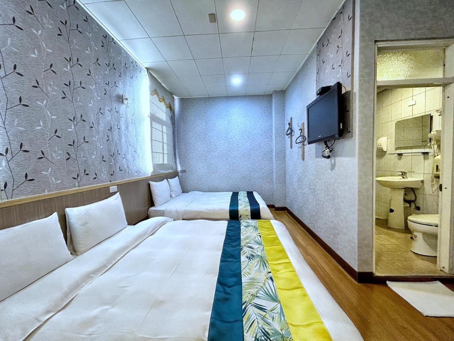 Fulong Hotel Чжунлі Екстер'єр фото