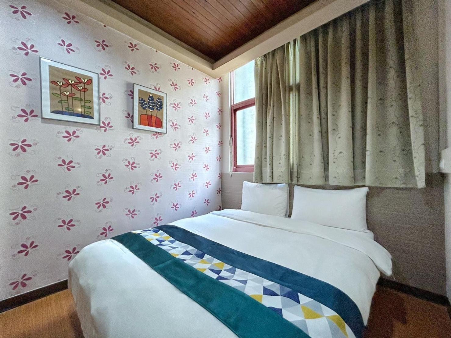 Fulong Hotel Чжунлі Екстер'єр фото