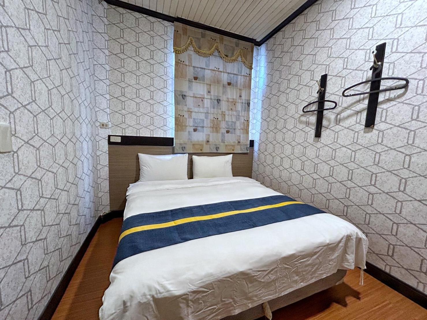Fulong Hotel Чжунлі Екстер'єр фото