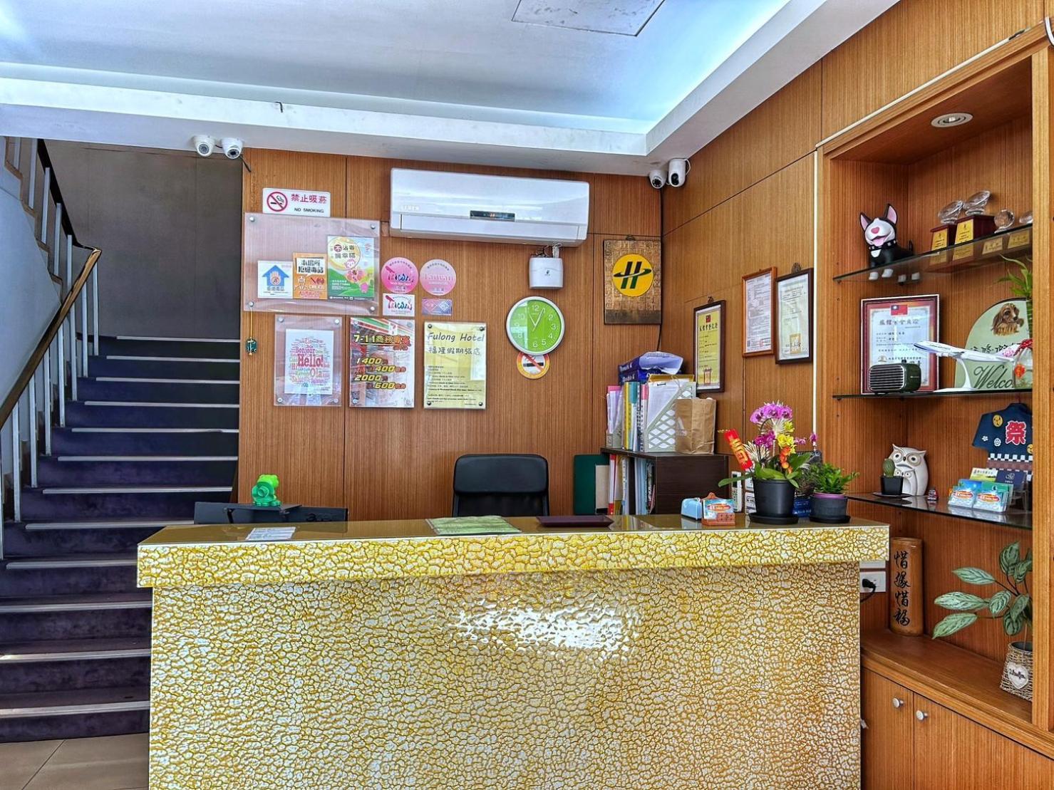 Fulong Hotel Чжунлі Екстер'єр фото